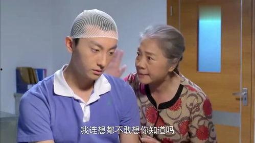 同学和妈妈看AV,同学与妈妈意外陷入AV世界