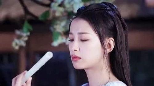 冬月美人在线播放,穿越时空的绝色传奇