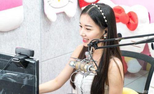 丝袜巨乳高清在线播放,高清在线视觉盛宴